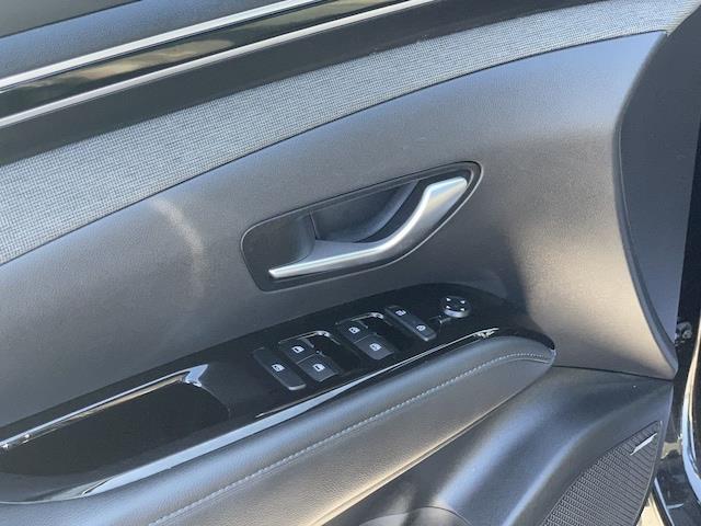 2022
Hyundai
Elantra