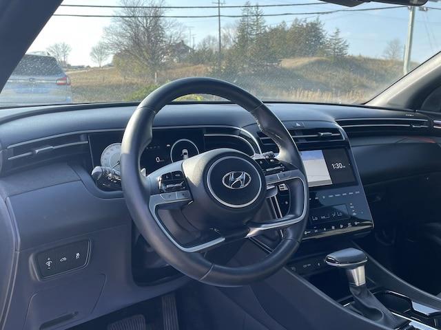 2022
Hyundai
Elantra