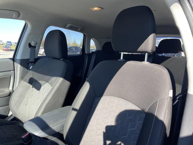 2020
Mitsubishi
RVR