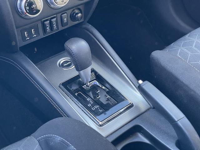 2020
Mitsubishi
RVR