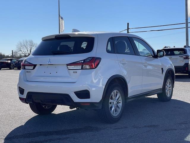 2020
Mitsubishi
RVR