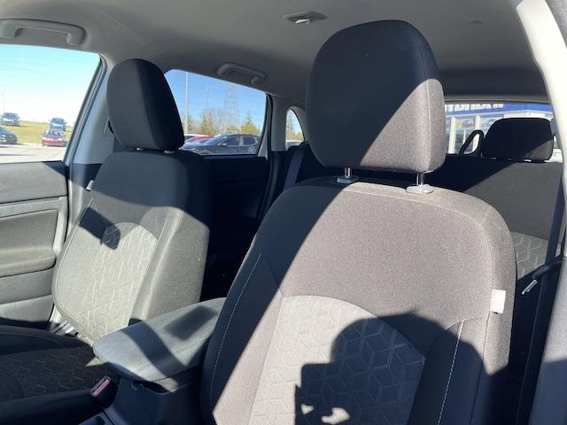 2020
Mitsubishi
RVR