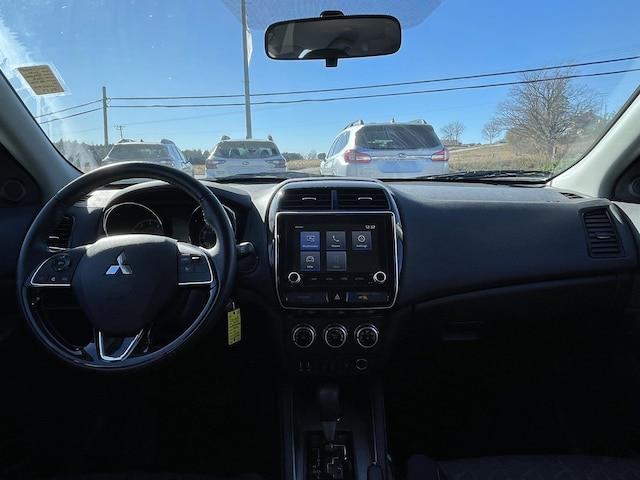 2020
Mitsubishi
RVR
