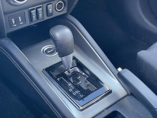 2020
Mitsubishi
RVR
