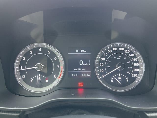 2022
Hyundai
Elantra