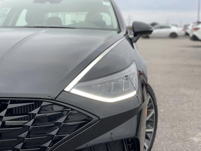 2021
Hyundai
Sonata