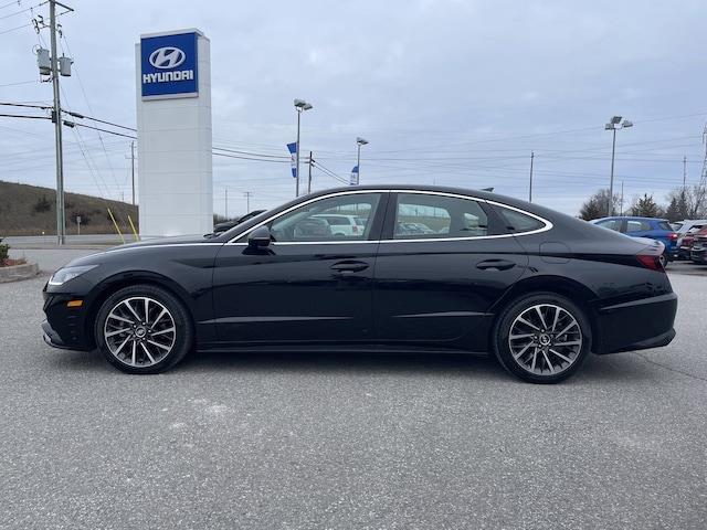 2021
Hyundai
Sonata