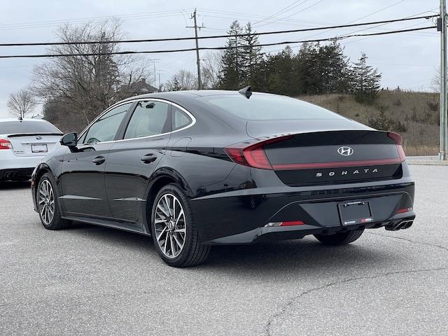 2021
Hyundai
Sonata