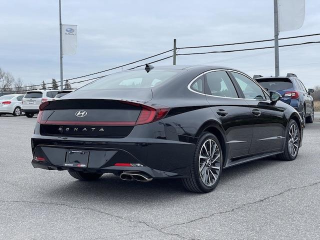 2021
Hyundai
Sonata