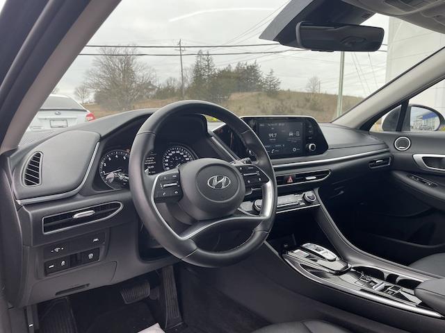 2021
Hyundai
Sonata