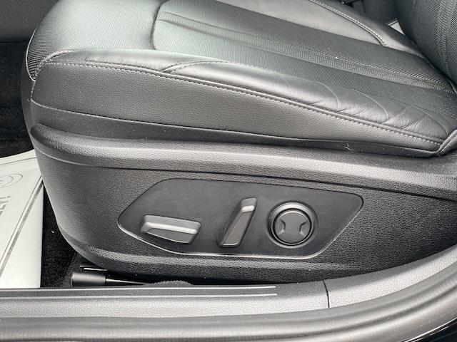 2021
Hyundai
Sonata
