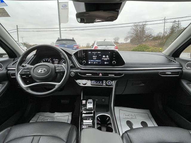 2021
Hyundai
Sonata