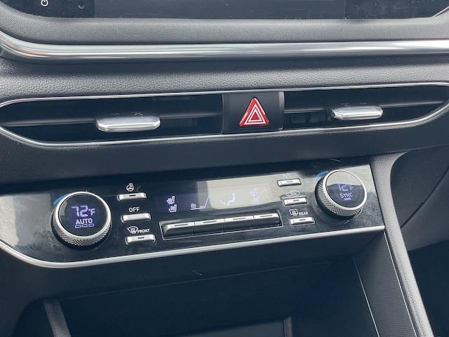 2021
Hyundai
Sonata