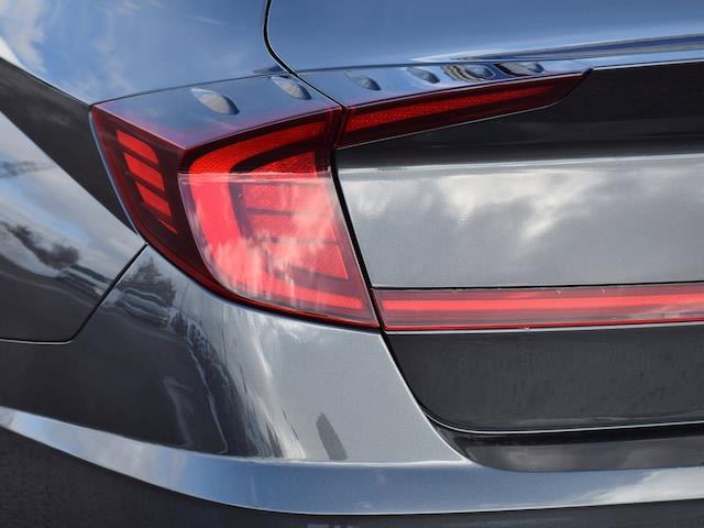 2021
Hyundai
Sonata