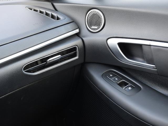 2021
Hyundai
Sonata