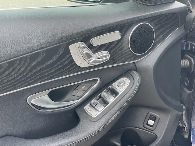 2020
Mercedes-Benz
***other***